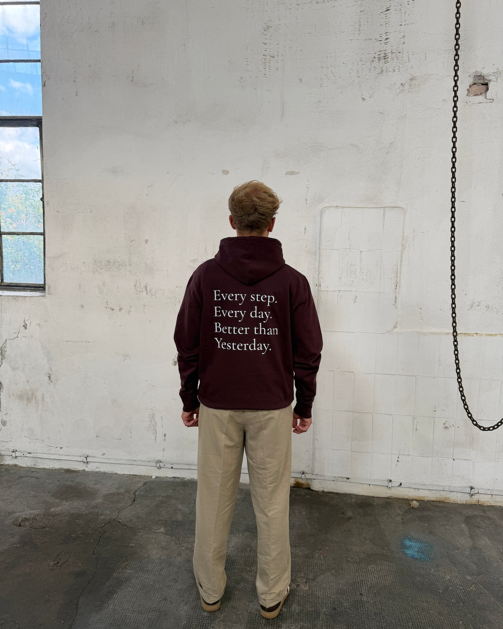 EVERY STEP. EVERY DAY. BETTER THAN YESTERDAY. — Red-Brown Hoodie