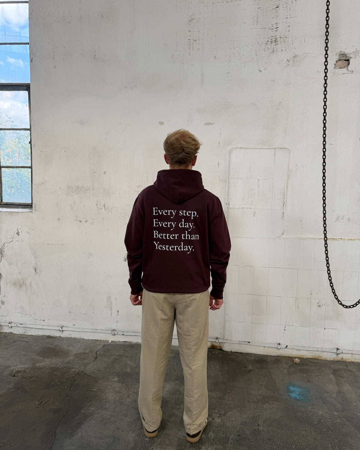 EVERY STEP. EVERY DAY. BETTER THAN YESTERDAY. — Red-Brown Hoodie